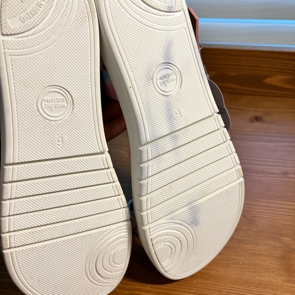 Wonder Nation Big Girls Comfort Sandal Size 6 NWT - Picture 6 of 7